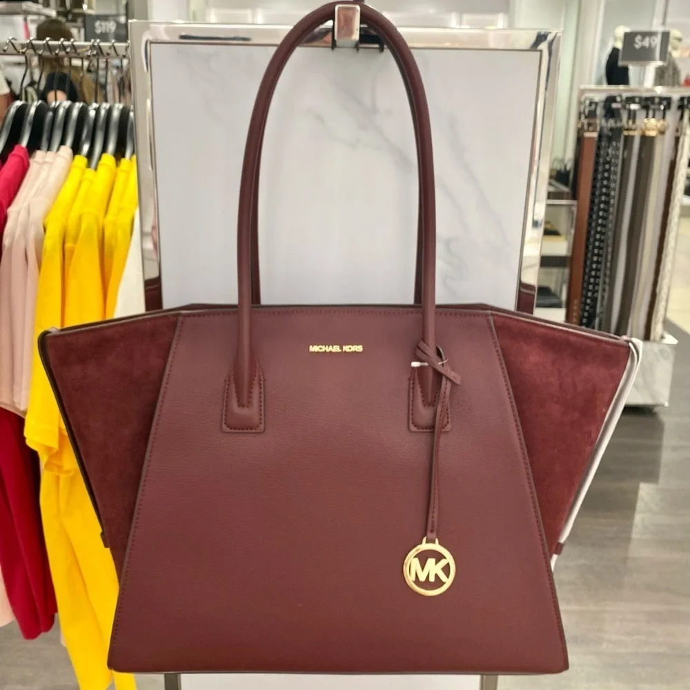 Michael Kors chic versatile